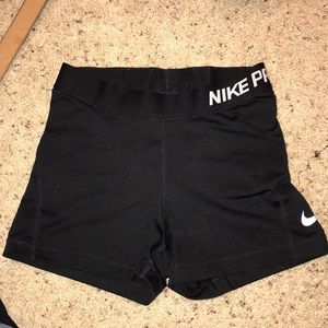 Black Nike pros